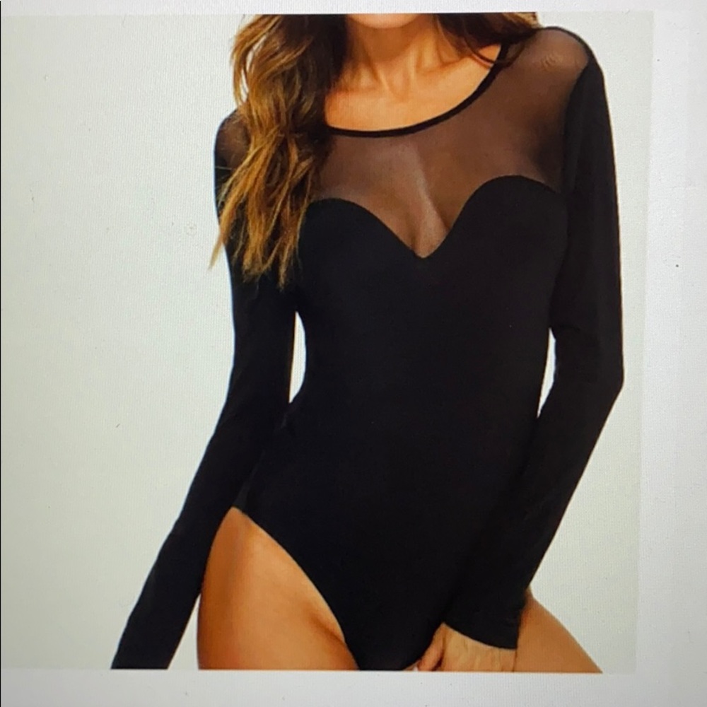 Cute mesh sweetheart neck long sleeve